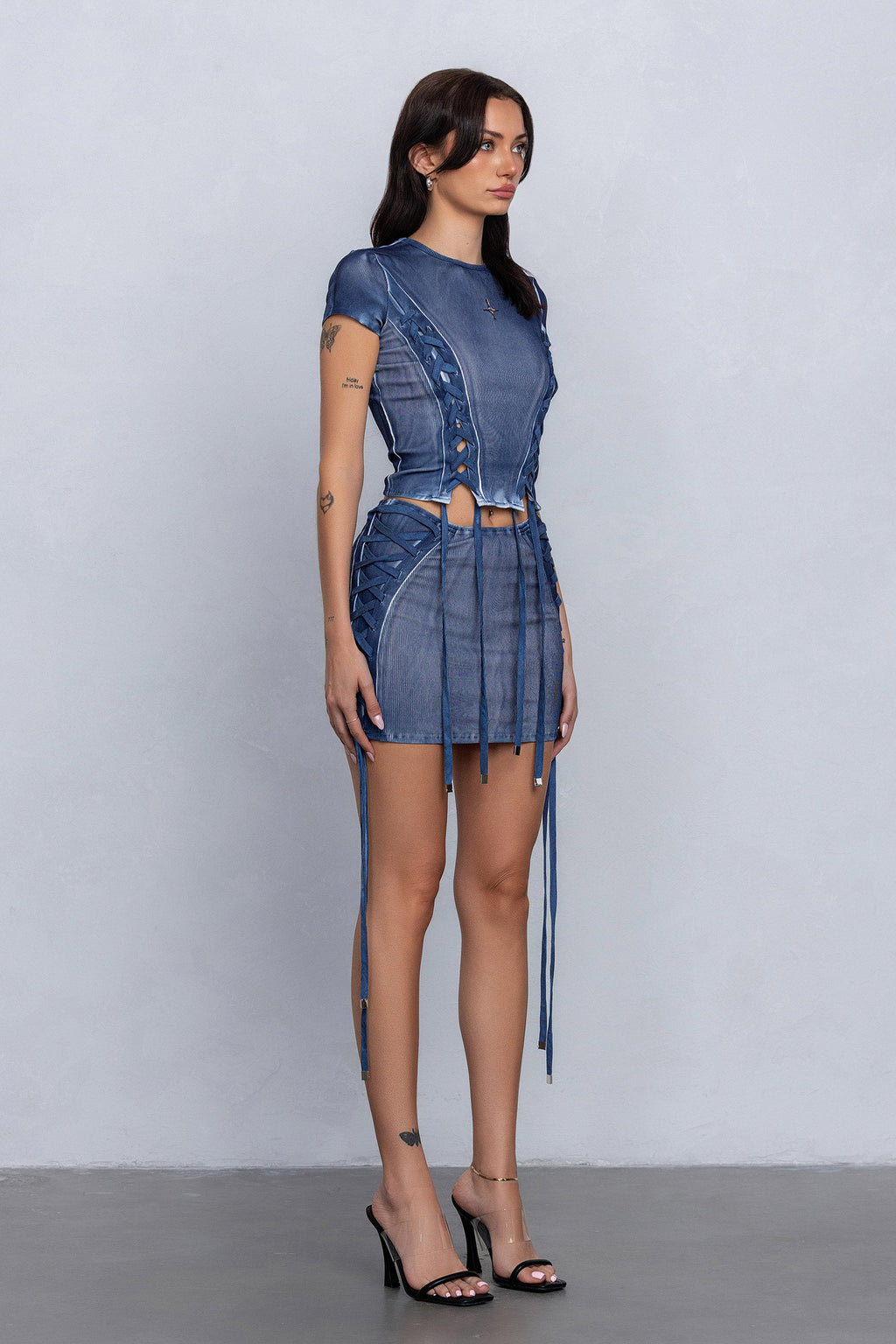 ERIS WASHED EFFECT TOP - BLUE