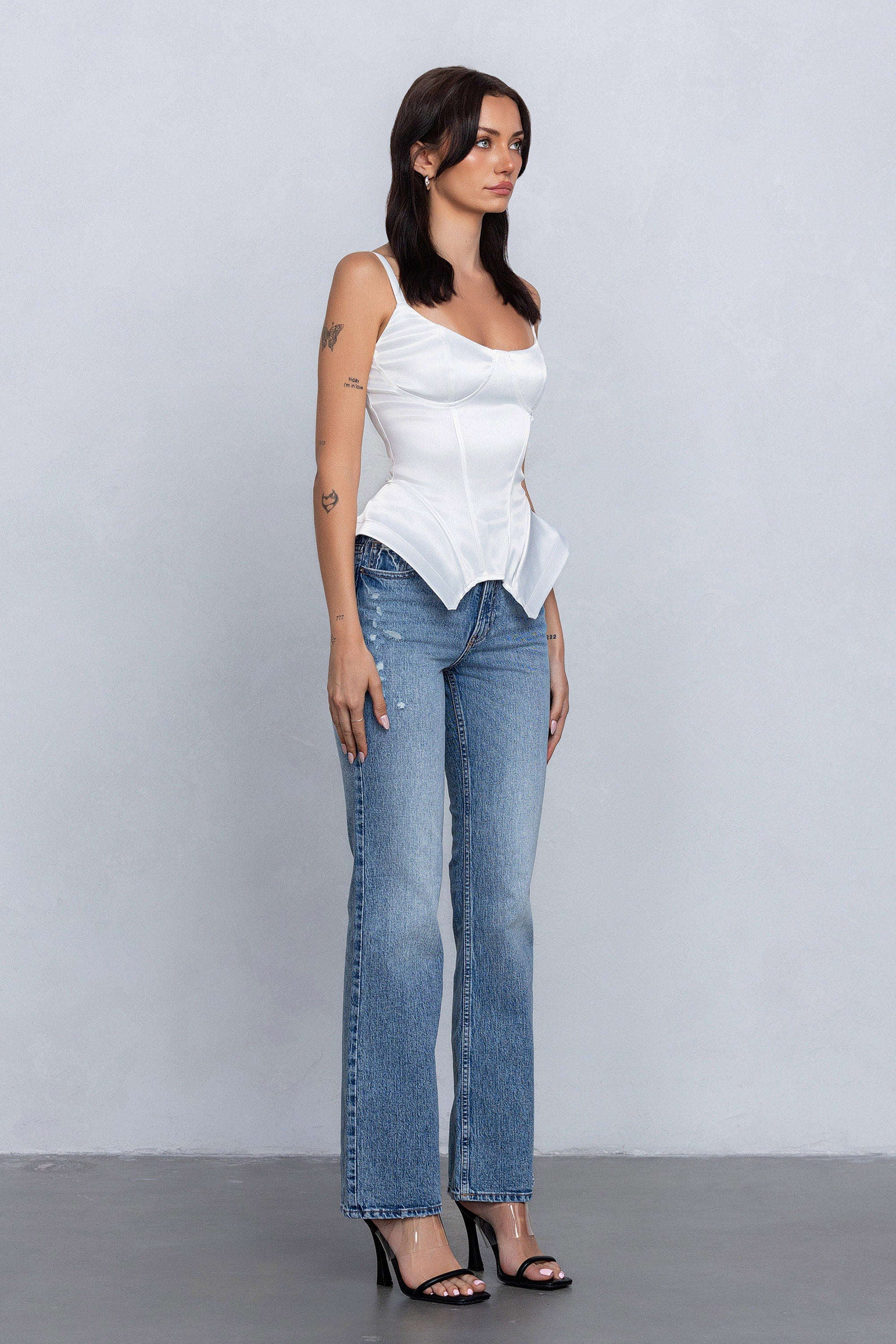 REIA SATIN SLEEVELESS BUSTIER - WHITE