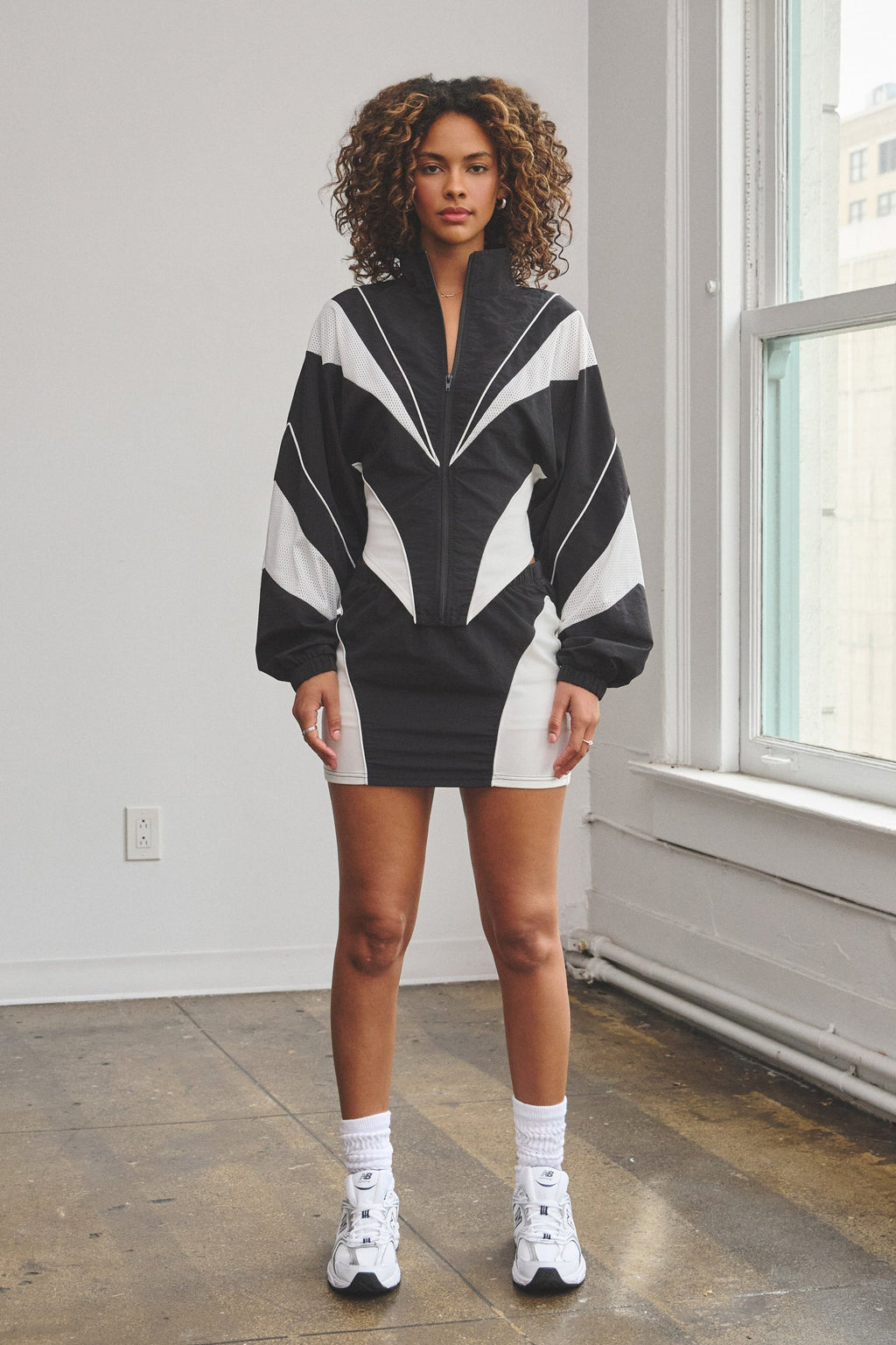 VESPER TRACK JACKET - BLACK