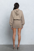 AMI DOLPHIN SKIRT - CLAY