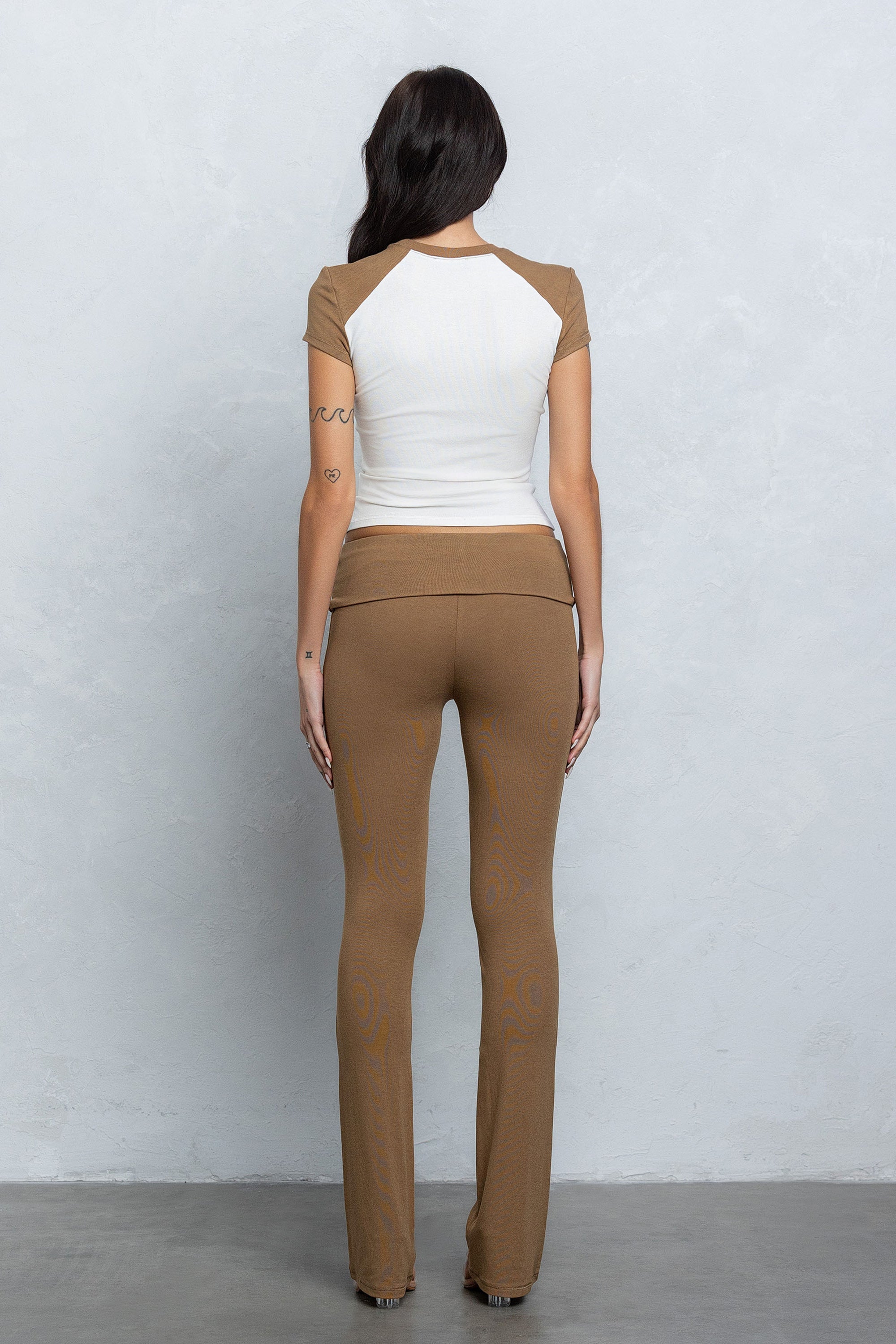 JENNI COLORBLOCK BABY TEE - MOCHA