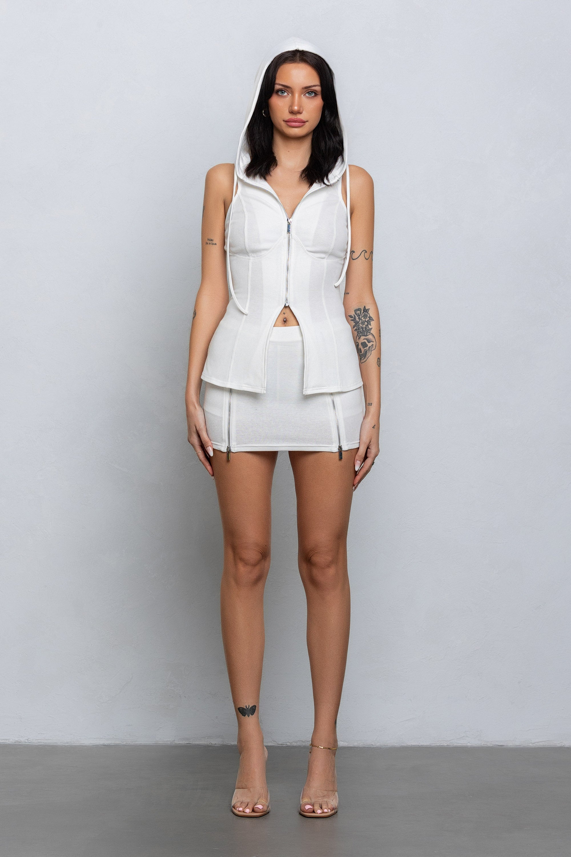 FAYE SLEEVELESS TOP & SKORT SET - WHITE