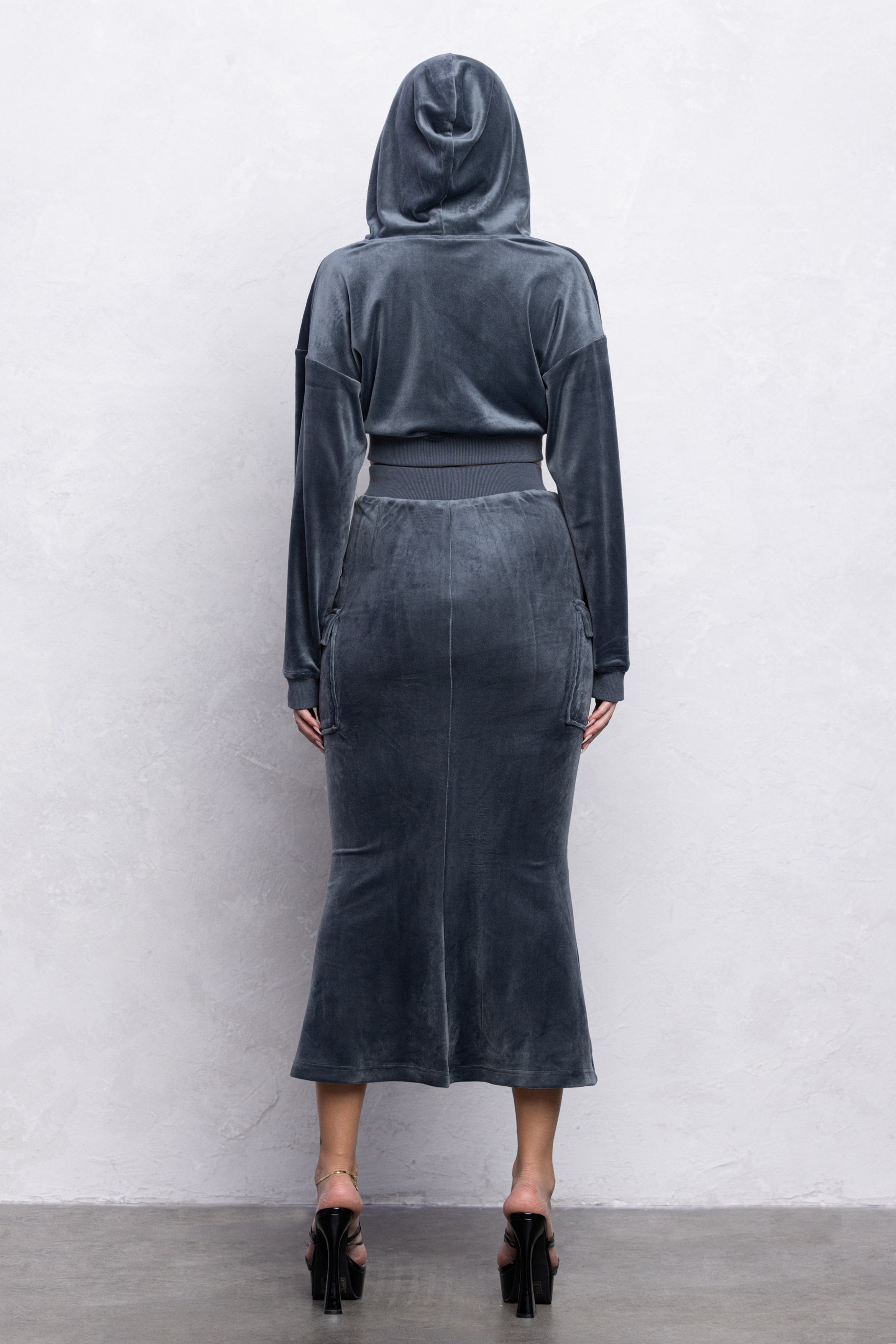 QUINN VELOUR ZIP-UP TOP & MIDI SKIRT SET