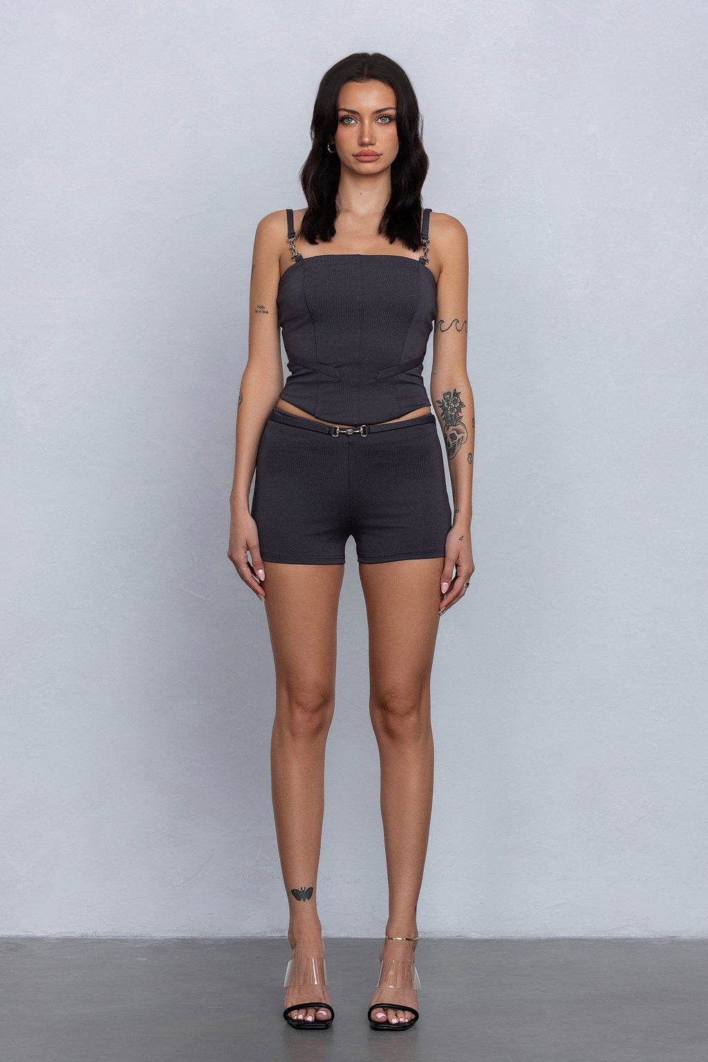 ALETTA SLEEVLESS CROP TOP