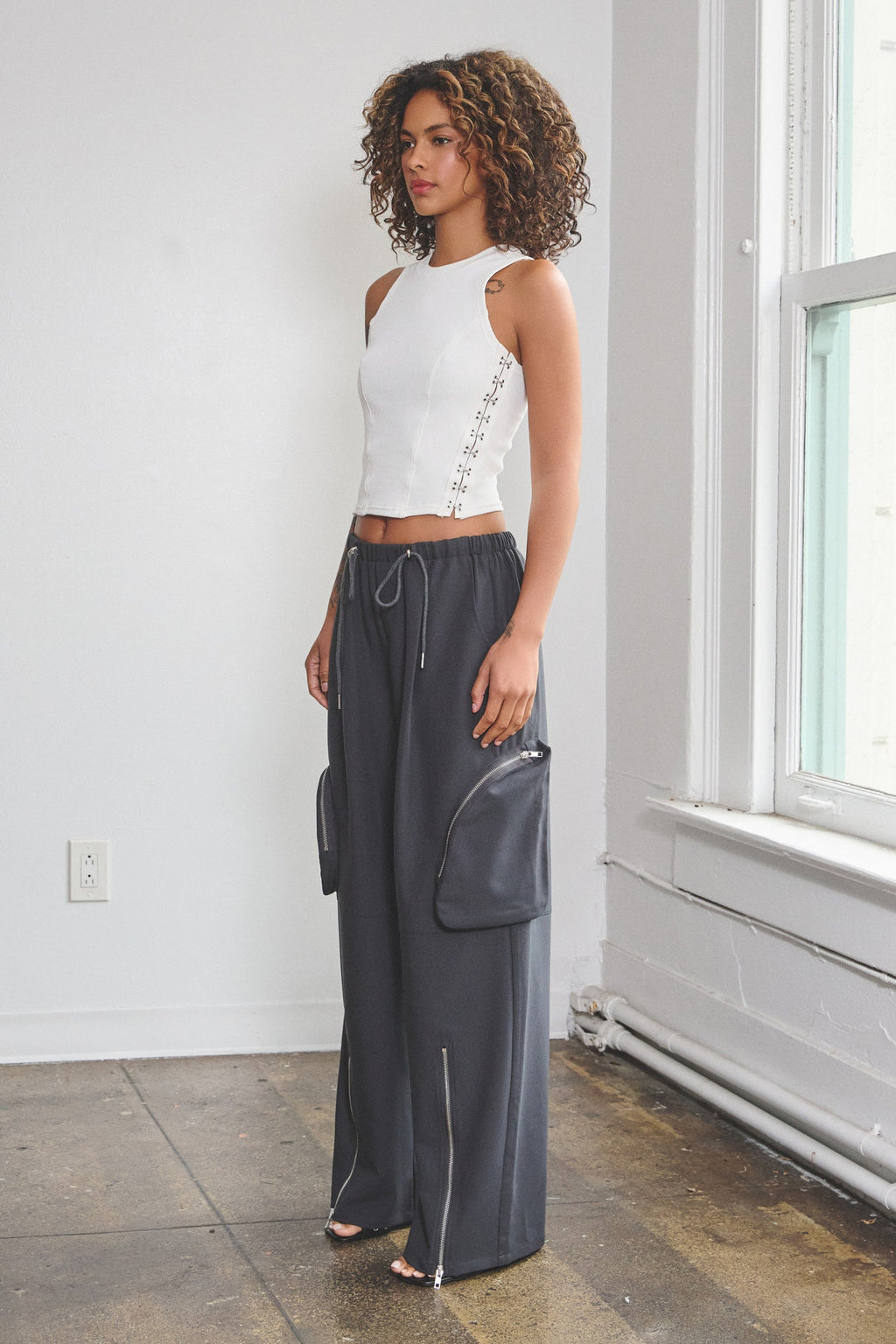 ASHER CARGO POCKET PANTS - CHARCOAL