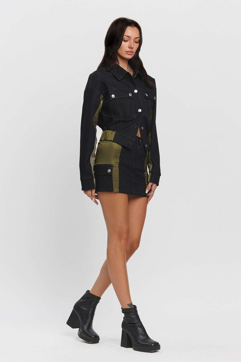 AVERY CONT DENIM CARGO MINI SKIRT
