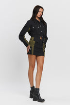 AVERY CONT DENIM CARGO MINI SKIRT