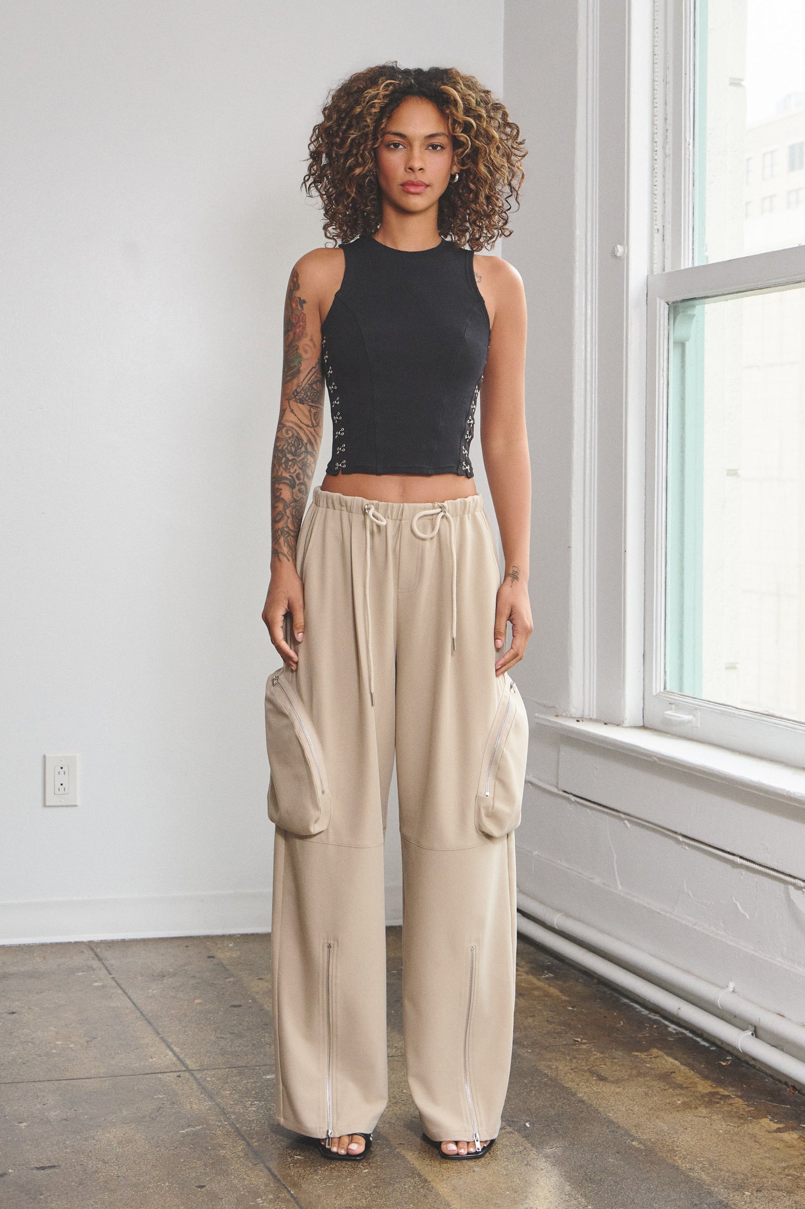 ASHER CARGO POCKET PANTS - KHAKI