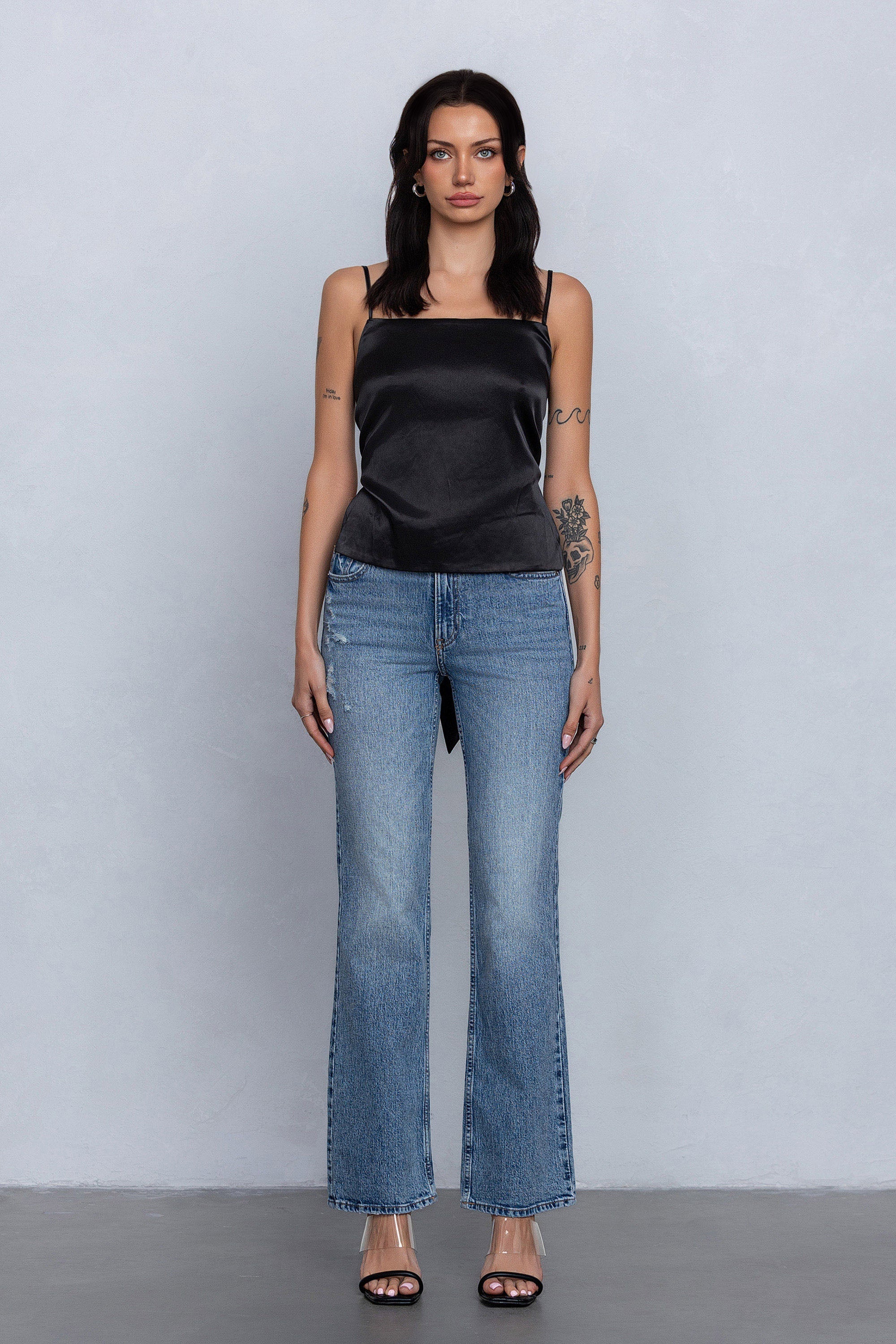 REIA BACK RIBBON TIE CAMI - BLACK