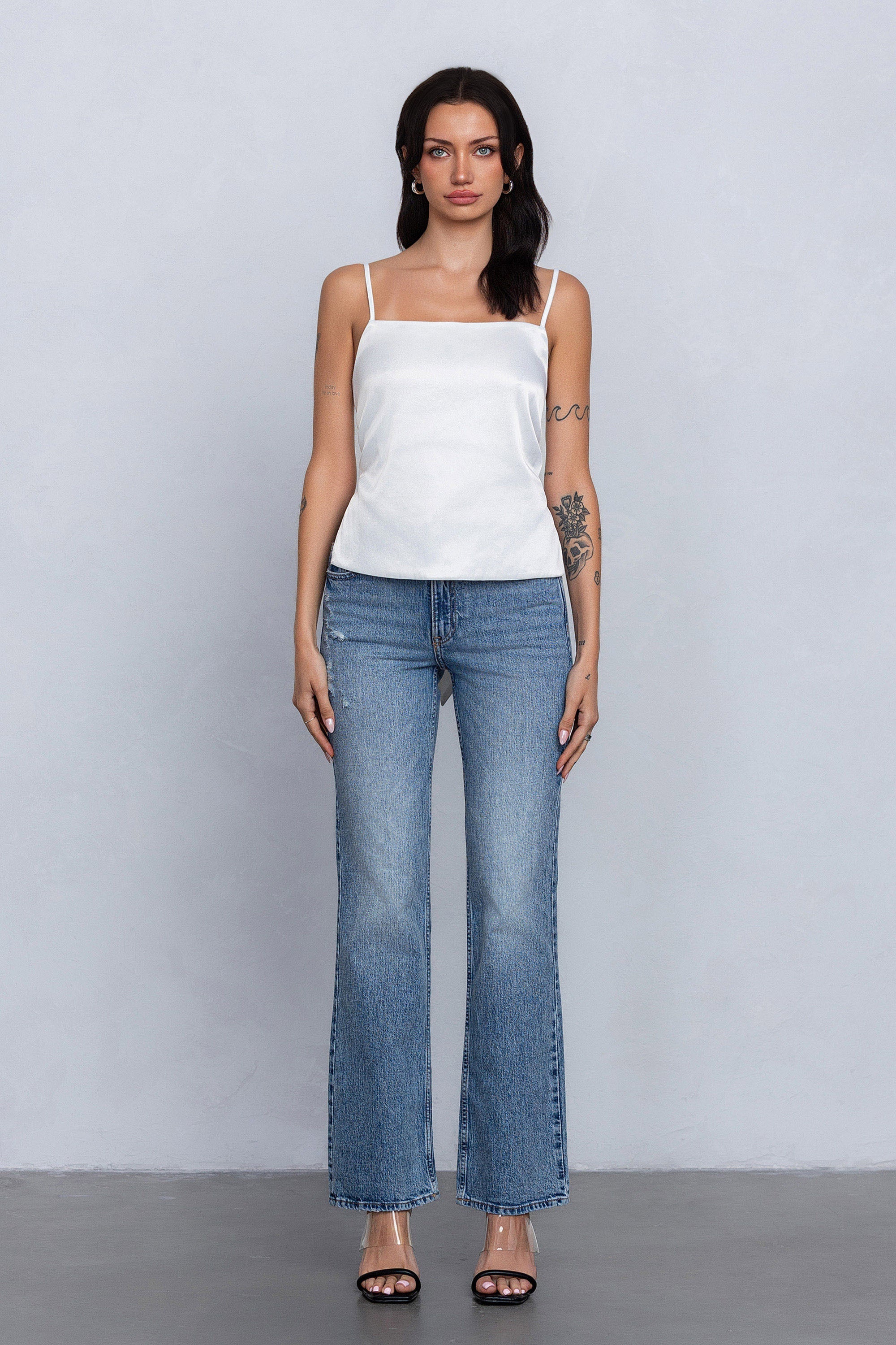 REIA BACK RIBBON TIE CAMI - WHITE