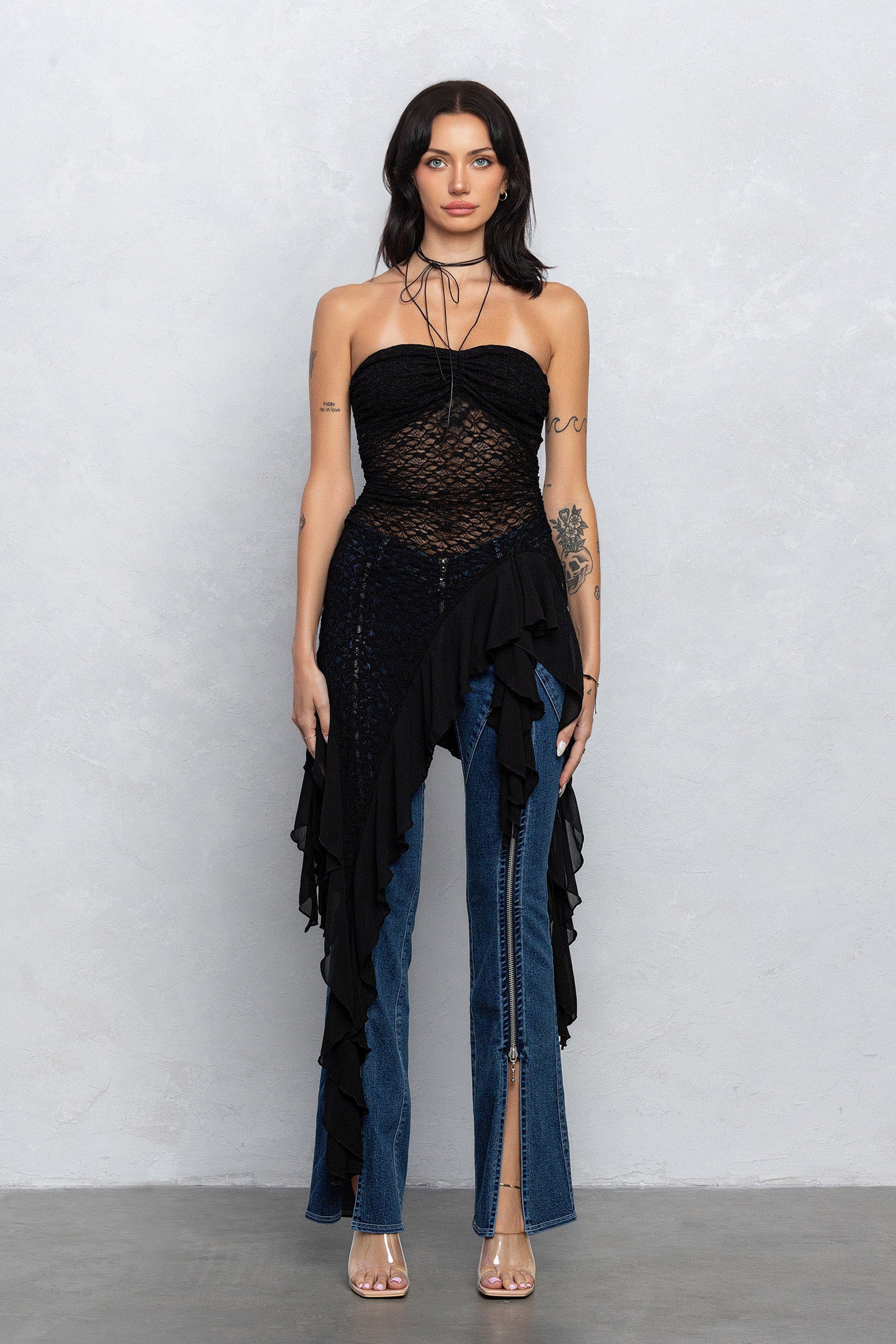 FRANKIE RUFFLE LACE TUBE TOP - BLACK