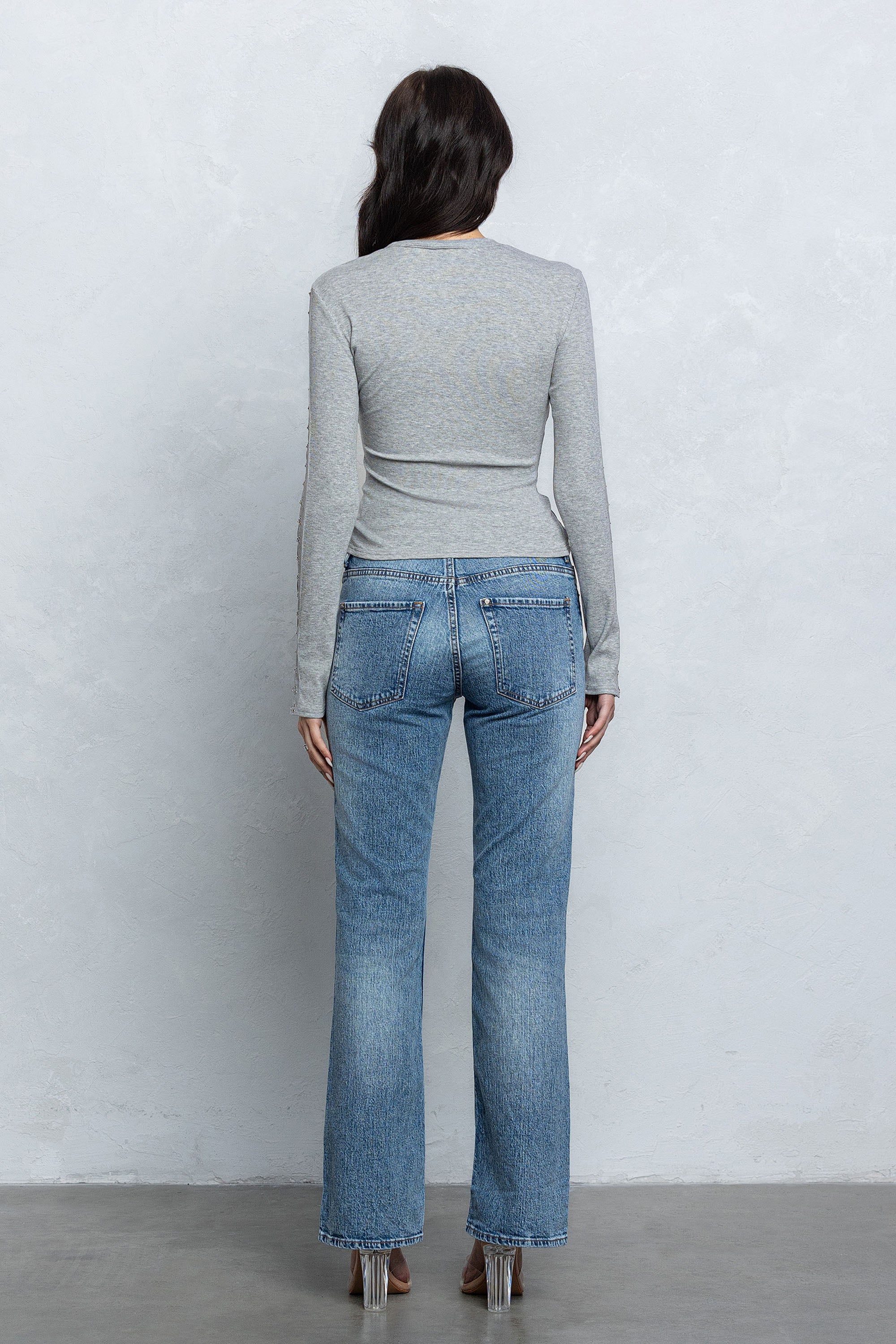 ARDEN HOOK & EYE LONG SLEEVE TOP