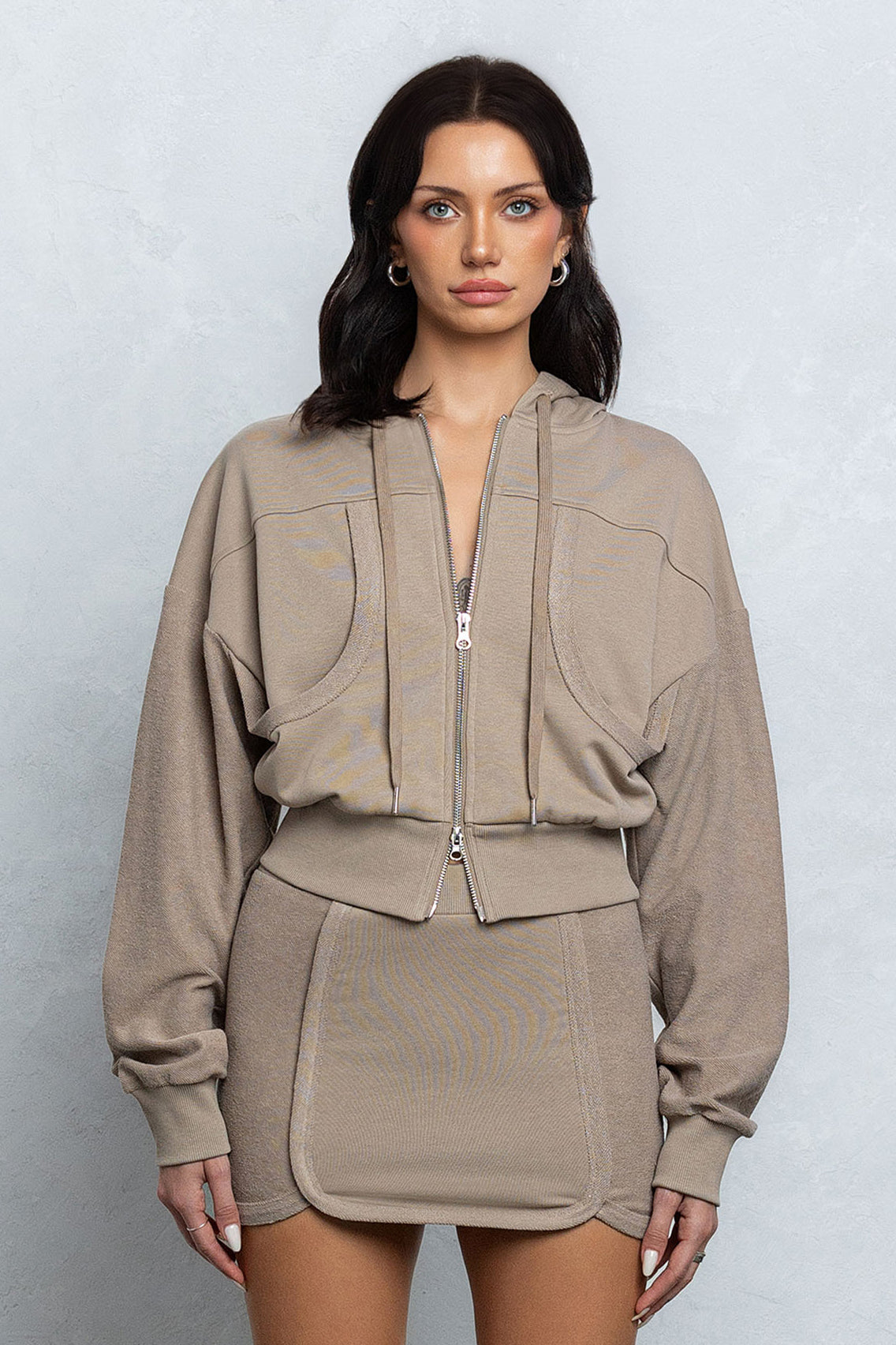 AMI CROPPED ZIP-UP HOODIE - CLAY