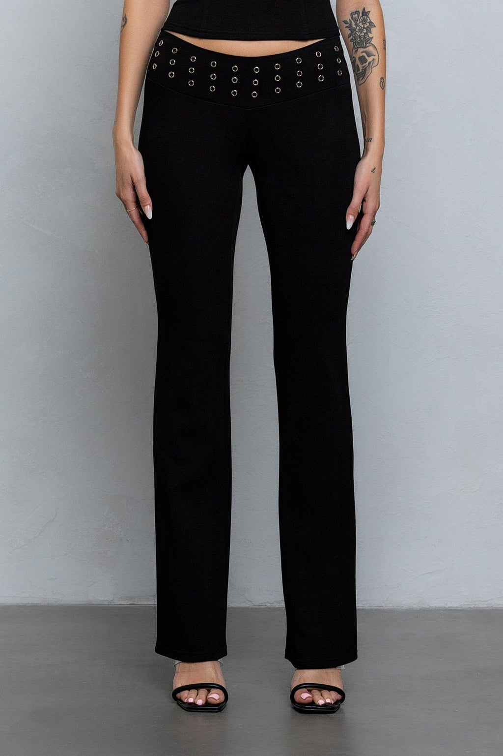 KENZIE STRAGHT LEGGED PANTS