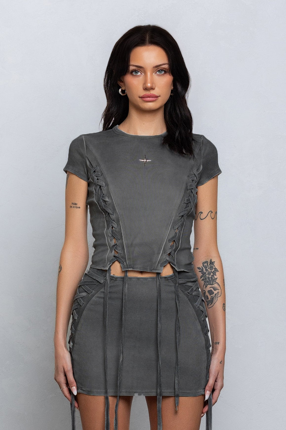 ERIS WASHED EFFECT TOP - GREY