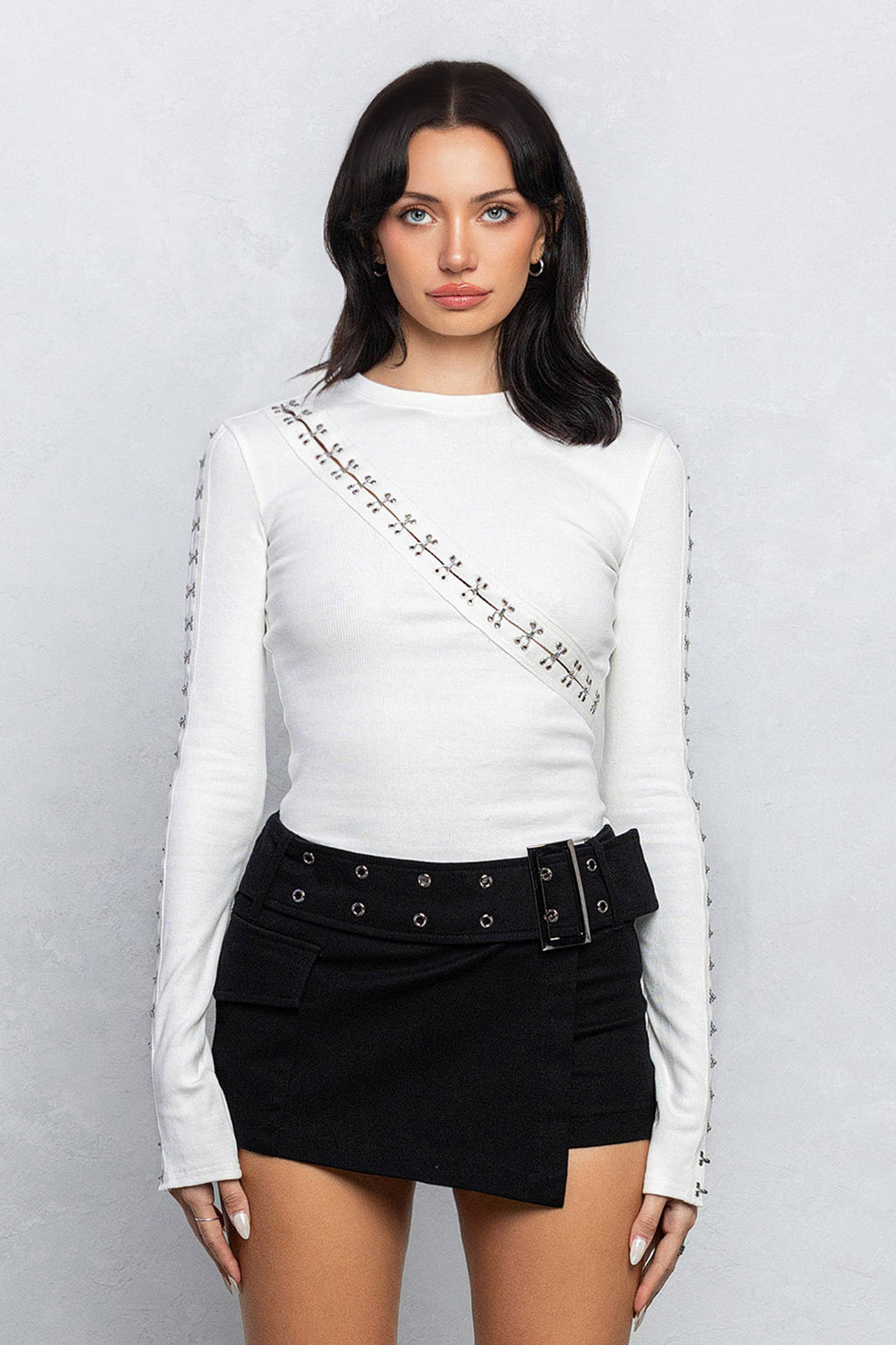 ARDEN HOOK & EYE LONG SLEEVE TOP